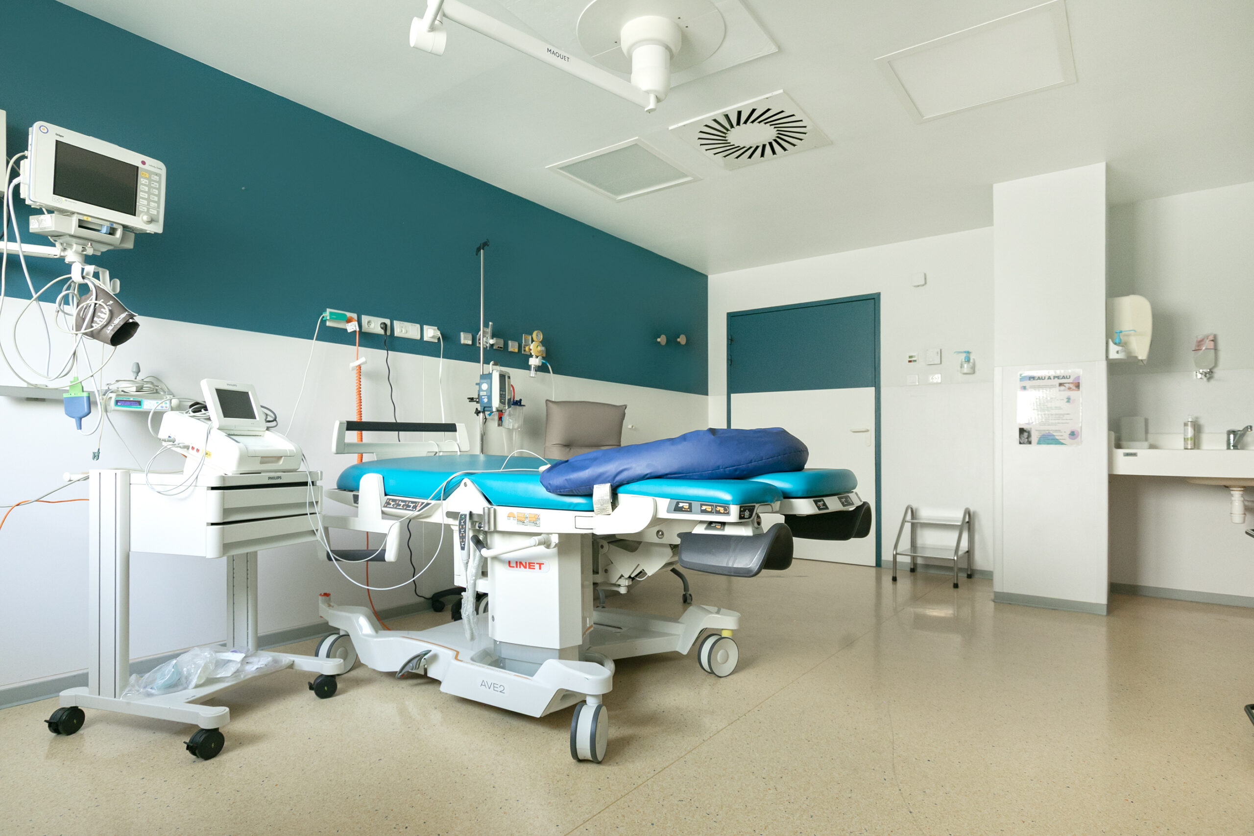 Maternité obstétrique gynécologue bretéché