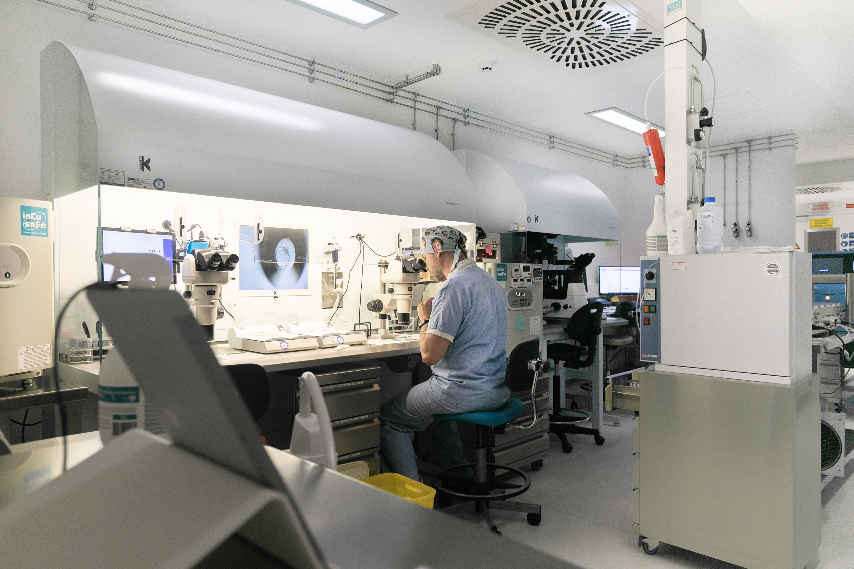 Infertilité et PMA gynécologue bretéché